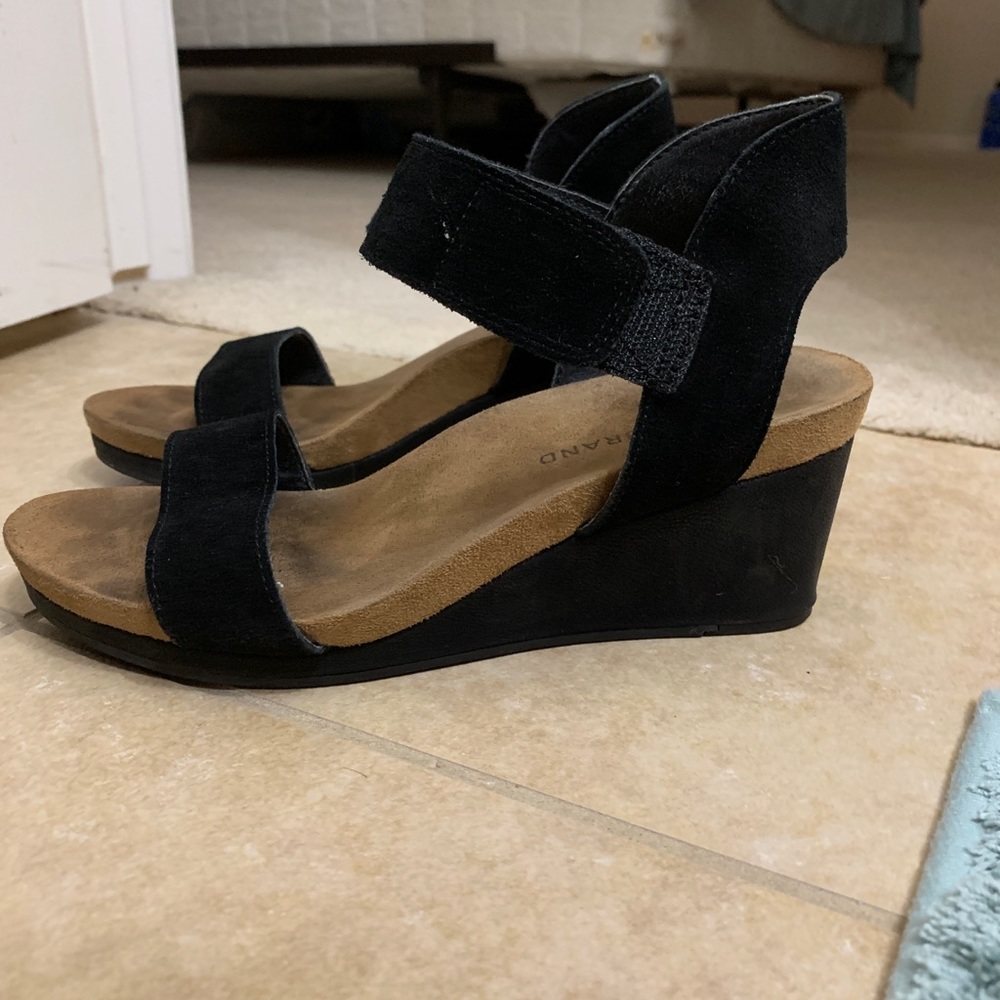 lucky brand black sandals